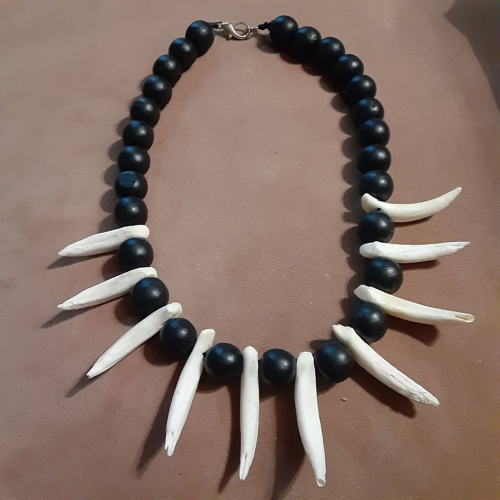 4/$20🦋 Tooth Statement Necklace with Black Beads